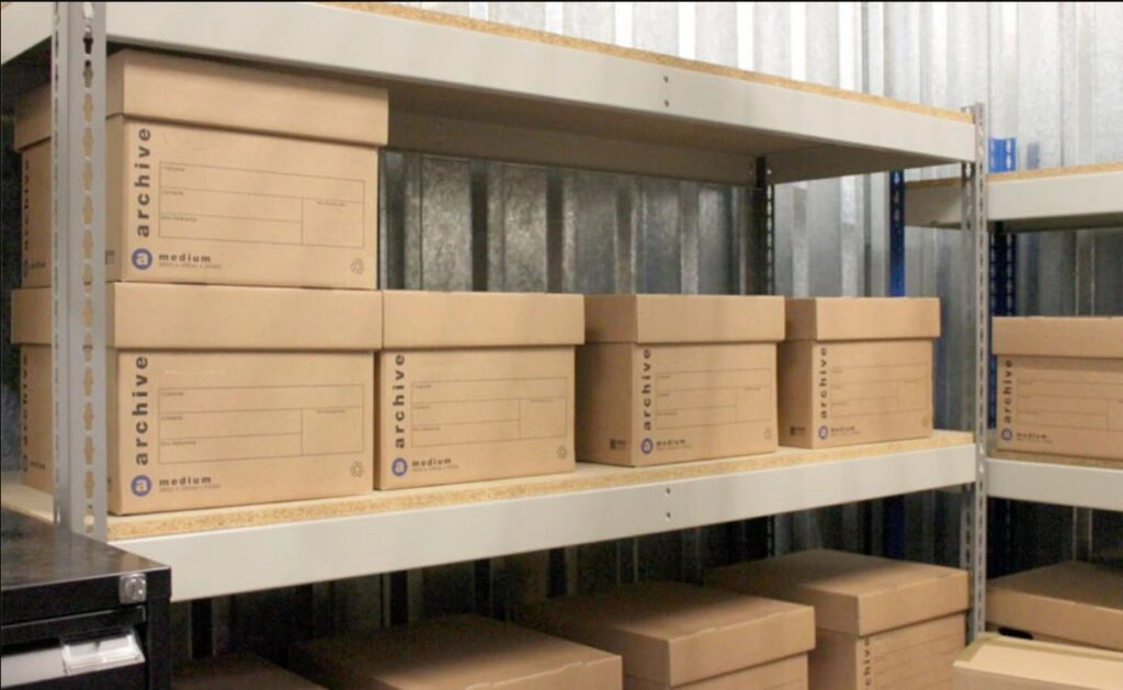 COMMERCIAL STORAGE SPACES